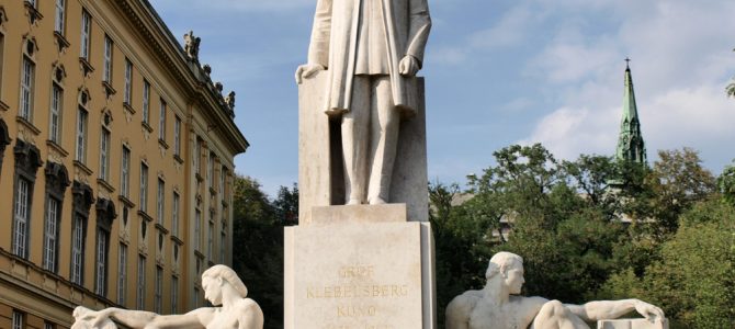 Ma lenne 144 éves Klebelsberg Kuno